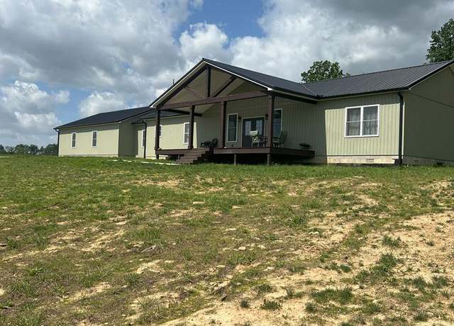 Property at 4001 Prussia Rd, Waverly, OH 45690, 3 beds, 2 baths