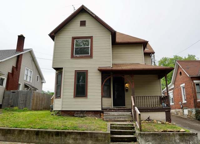 Property at 75 E 7th St, Chillicothe, OH 45601, 3 beds, 2 baths