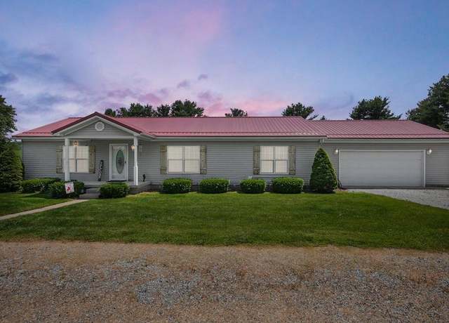 Property at 608 Rinehart Rd, Chillicothe, OH 45601, 3 beds, 2 baths