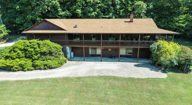 Photo of 818 Prussia Rd, Waverly, OH 45690