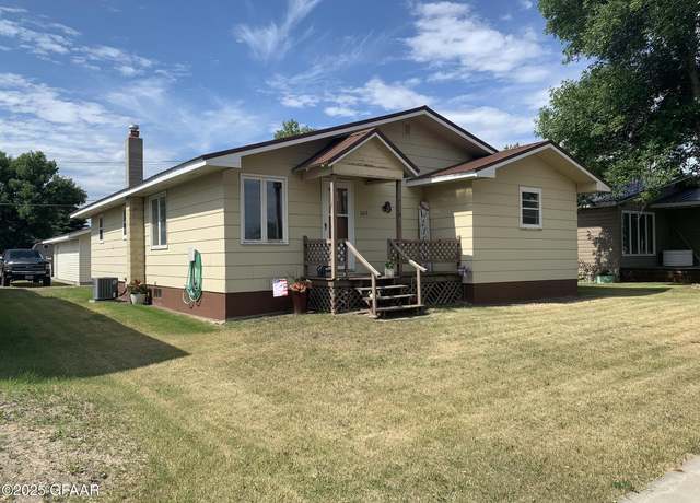 Property at 603 Delano Ave, Walhalla, ND 58282, 3 beds, 1 bath