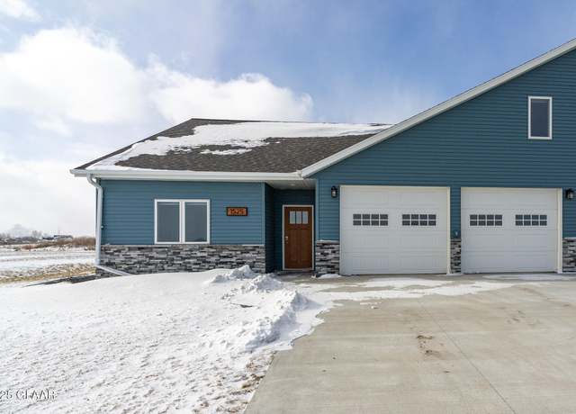 Property at 1525 Eickhof Blvd, Crookston, MN 56716, 3 beds, 2 baths