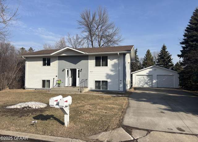 Property at 415 2nd Ave NE, Crookston, MN 56716, 4 beds, 2 baths