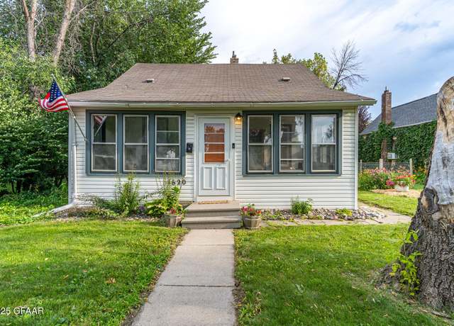 Property at 1620 1st Ave N, Grand Forks, ND 58203, 3 beds, 1 bath