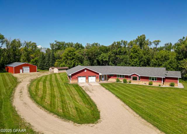 Property at 7350 Countryside Ln, Grand Forks, ND 58201, 3 beds, 3 baths