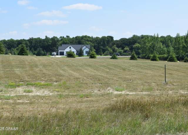 Property at 206 Weed DR Dr, Devils Lake, ND 58301