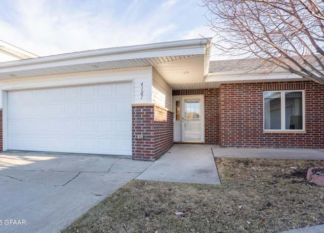 Property at 4167 Lark Cir, Grand Forks, ND 58201, 2 beds, 2 baths