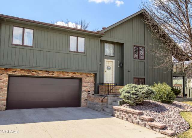 Property at 725 40th Ave S D 115 Ave, Grand Forks, ND 58201, 2 beds, 2 baths