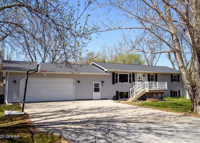 Property at 808 Truesdale Ave, Manvel, ND 58256, 4 beds, 2 baths
