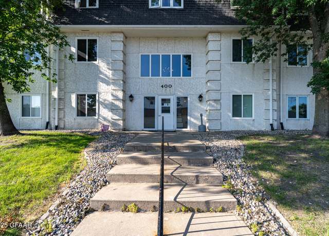 Property at 815 Duke Dr #435, Grand Forks, ND 58201, 2 beds, 1.5 baths