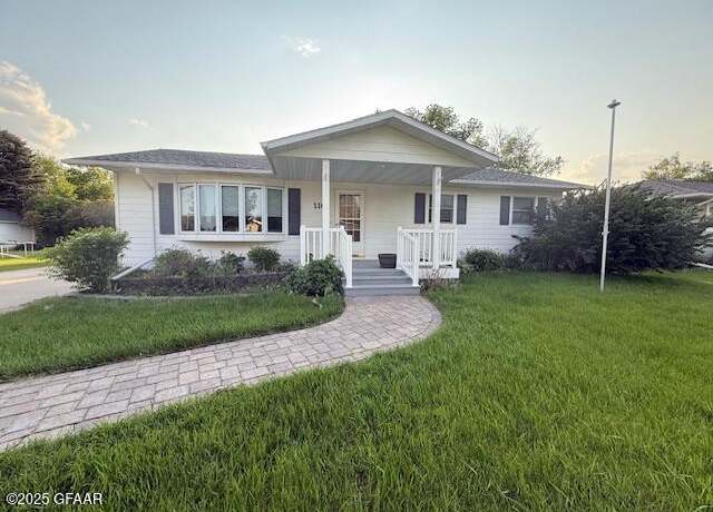 Property at 116 Lincoln St, Northwood, ND 58267, 3 beds, 2 baths