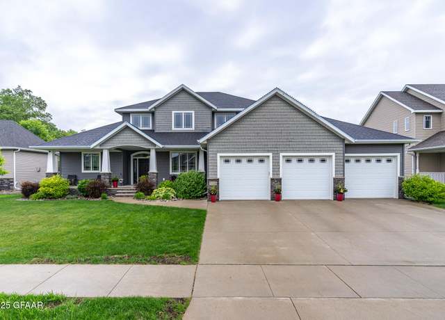 Property at 5518 Charlie Ray Dr, Grand Forks, ND 58201, 5 beds, 4 baths