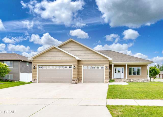 Photo of home in Grand Forks County