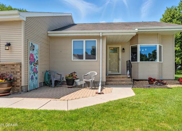 Property at 4582 Cherry St, Grand Forks, ND 58201, 2 beds, 2 baths