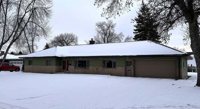 Photo of 424 Cherry St, Grafton, ND 58237
