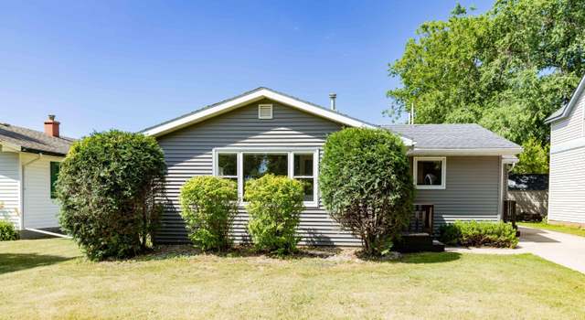 Photo of 205 N 6th St, Warren, MN 56762