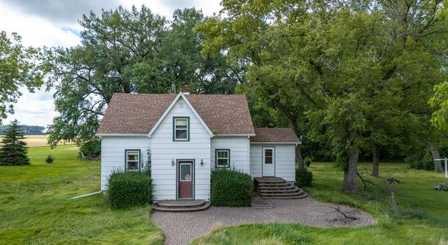 Photo of 380 9th ST St NE, Reynolds, ND 58275