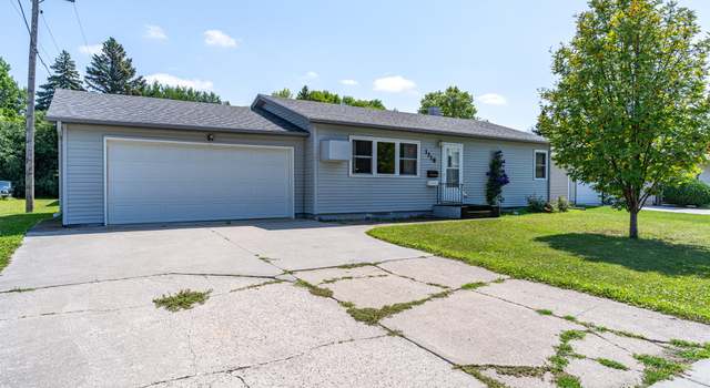 Photo of 1318 Hoven Lane Ln, Crookston, MN 56716