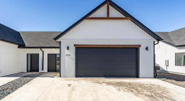 Photo of 4044 Haven Ct, Grand Forks, ND 58201