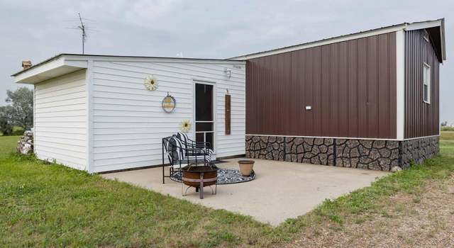 Photo of 1713 22nd St NE, Emerado, ND 58228