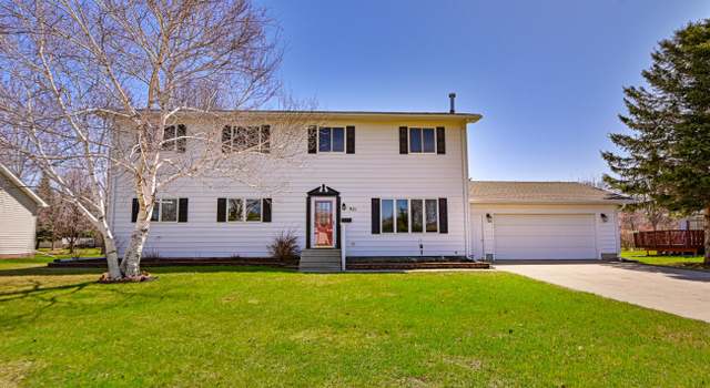 Photo of 921 9th Ave SE, East Grand Forks, MN 56721