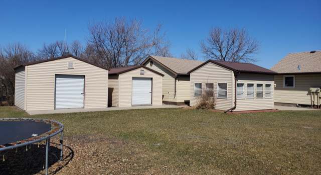 Photo of 410 5th Ave S, Crookston, MN 56716