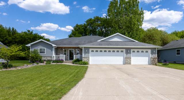 Photo of 931 6th Ave SE, East Grand Forks, MN 56721