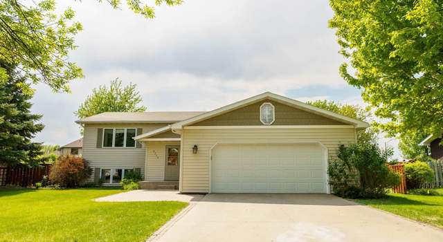 Photo of 2219 12th Ave NW, East Grand Forks, MN 56721