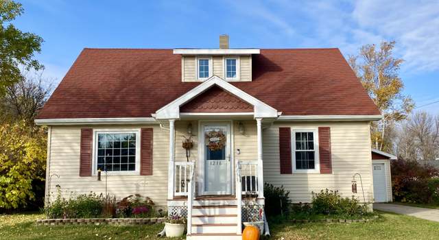Photo of 1216 5th St, Langdon, ND 58249