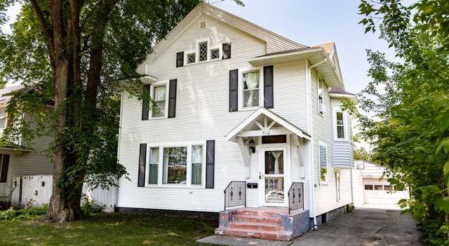 Photo of 618 Belmont Rd, Grand Forks, ND 58201