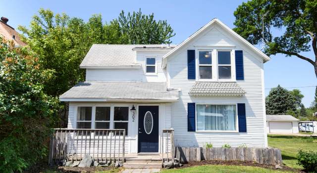Photo of 302 Wolcott Ave, Larimore, ND 58251
