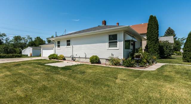 Photo of 801 Main ST St N, Crookston, MN 56716