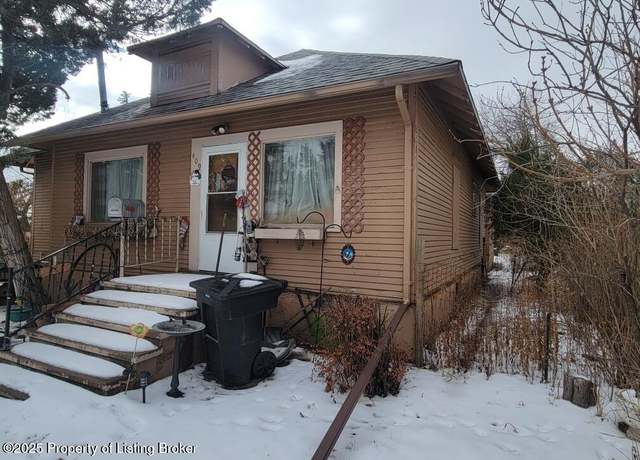 Property at 409 4th Ave W, Lemmon, SD 57638, 4 beds, 2 baths