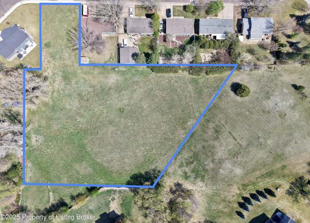 Property at 7th Ave E, Dickinson, ND 58601