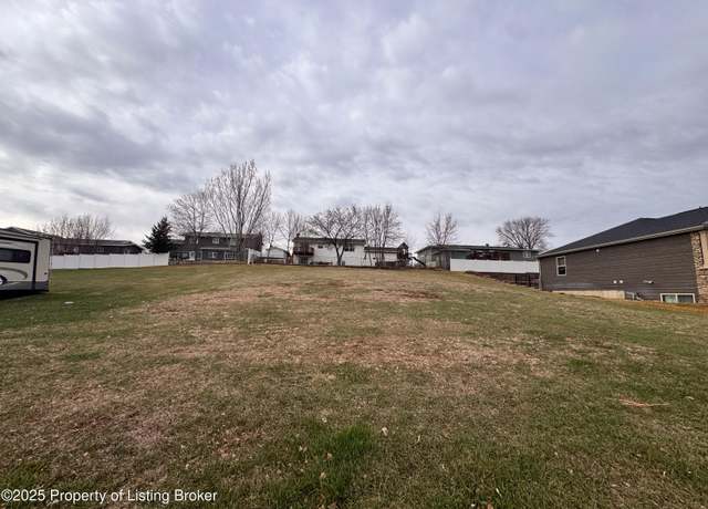 Property at 5th St SW, Dickinson, ND 58601