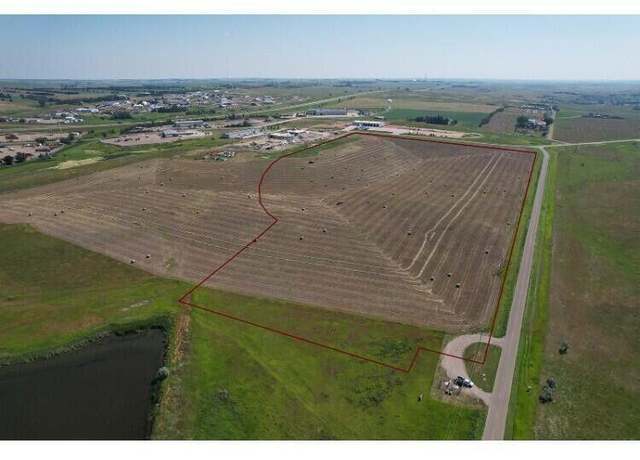 Property at E Villard St, Dickinson, ND 58601