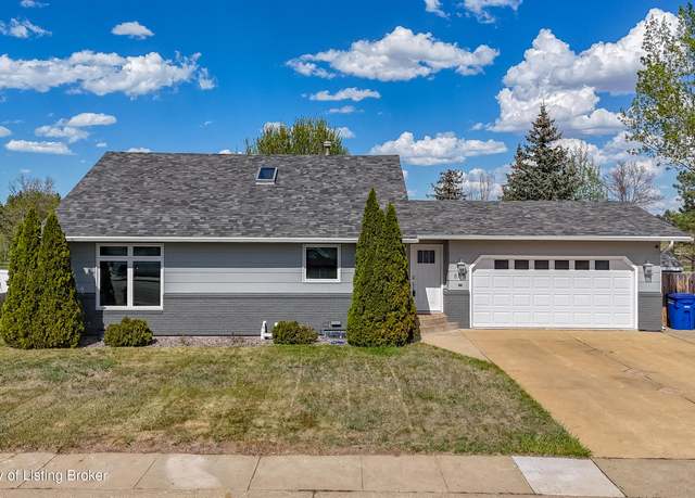Property at 865 13th St E, Dickinson, ND 58601, 4 beds, 2 baths