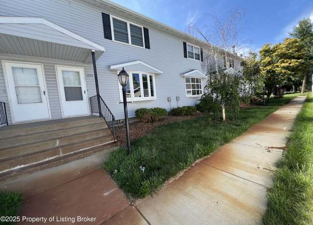 Property at 1353 Sims St, Dickinson, ND 58601, 2 beds, 2.5 baths