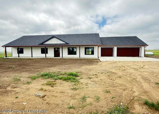Property at 10708 30f St SW, Dickinson, ND 58601, 3 beds, 3 baths