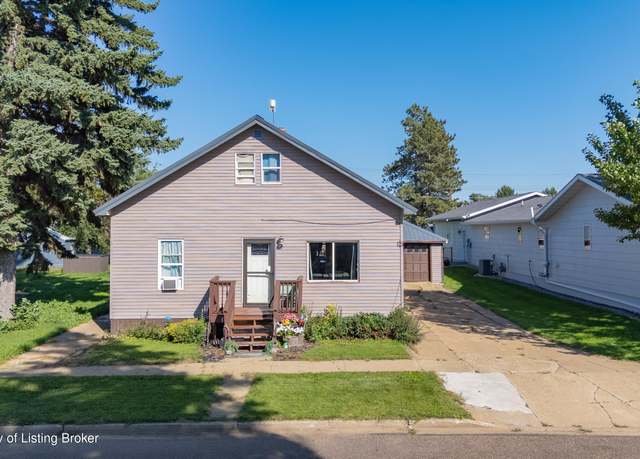 Property at 307 3rd St N, Richardton, ND 58652, 5 beds, 1.5 baths