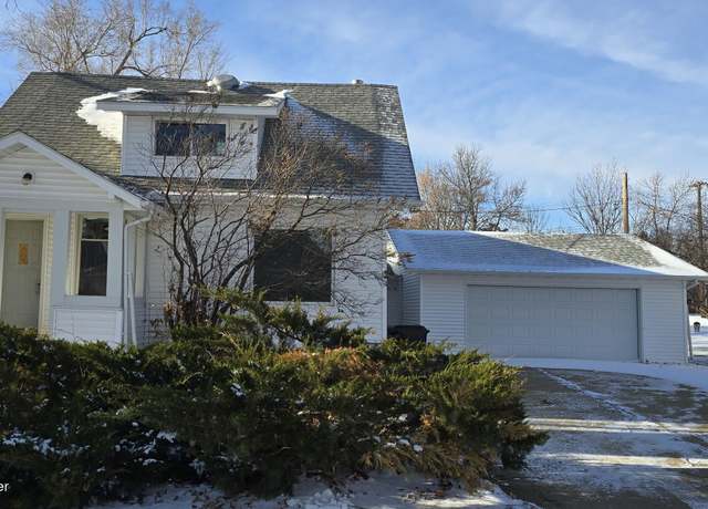 Property at 205 Elm Ave, Taylor, ND 58656, 3 beds, 2 baths