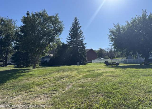 Property at 2nd St NW, Watford City, ND 58854
