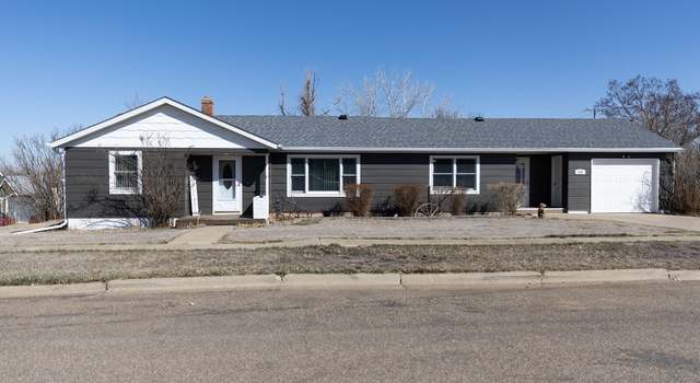 Photo of 116 5th St SE, Beach, ND 58621