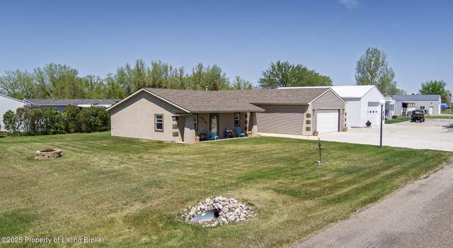 Photo of 316 9th St, Riverdale, ND 58565