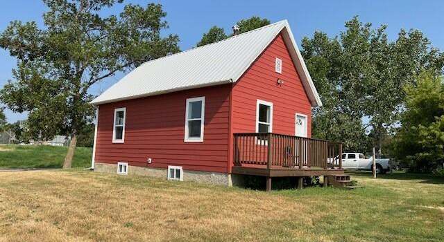 Photo of 18 Linden Ave, Taylor, ND 58656