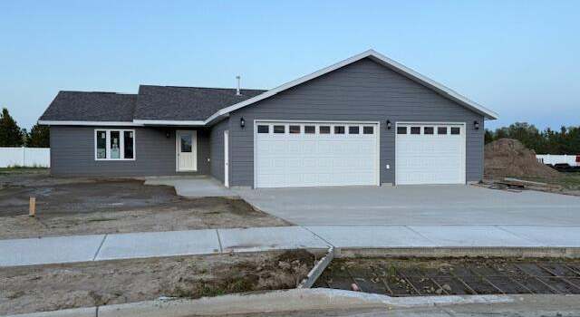 Photo of 3204 Lyons Ave, Dickinson, ND 58601