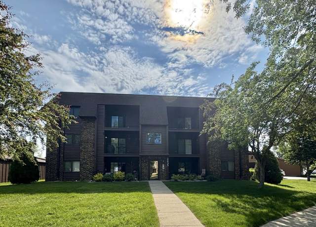 Property at 2635 Gateway Ave #11, Bismarck, ND 58503, 2 beds, 2 baths