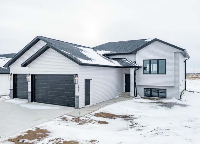 Property at 4420 Silver Blvd, Bismarck, ND 58503, 2 beds, 2 baths