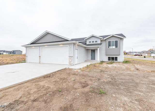 Property at 4021 Amari Loop NW, Mandan, ND 58554, 5 beds, 3 baths