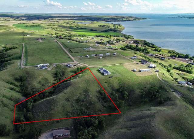 Property at 222 Beaver Bay Trl, Linton, ND 58552